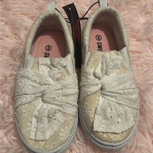 Size 9 white slip on shoes NWT